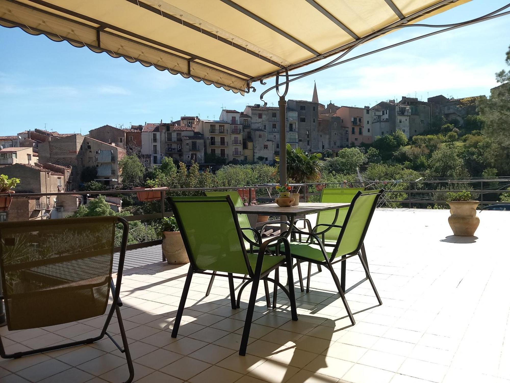 كاستلبونو B&B Villa Letizia المظهر الخارجي الصورة