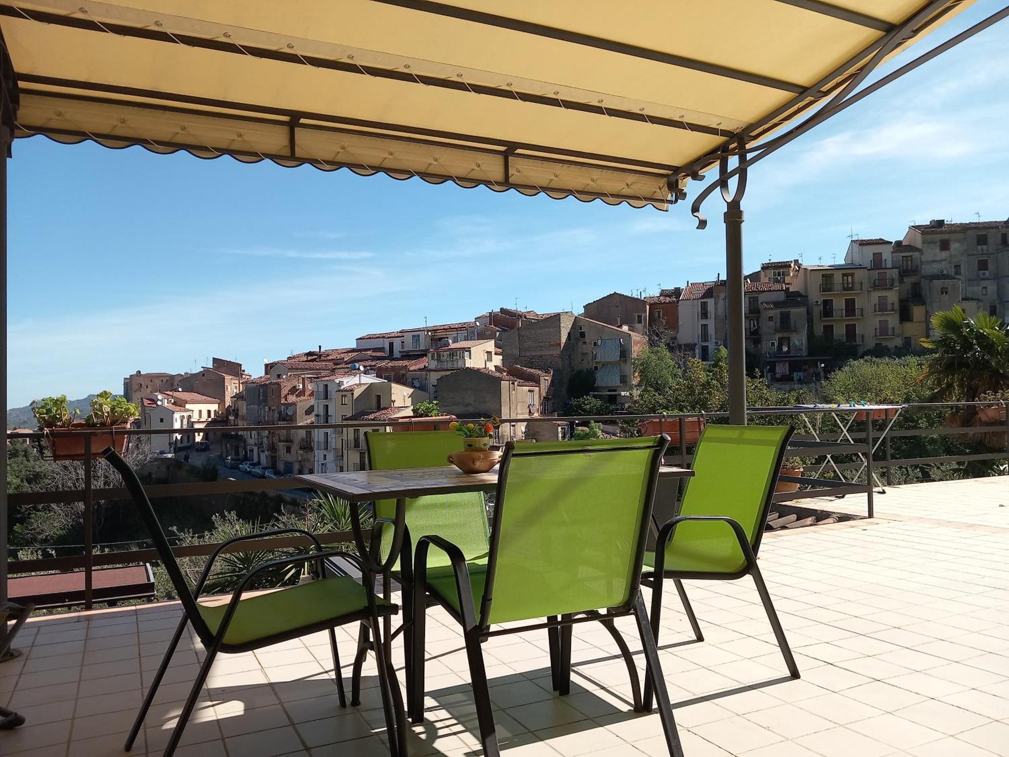 كاستلبونو B&B Villa Letizia المظهر الخارجي الصورة